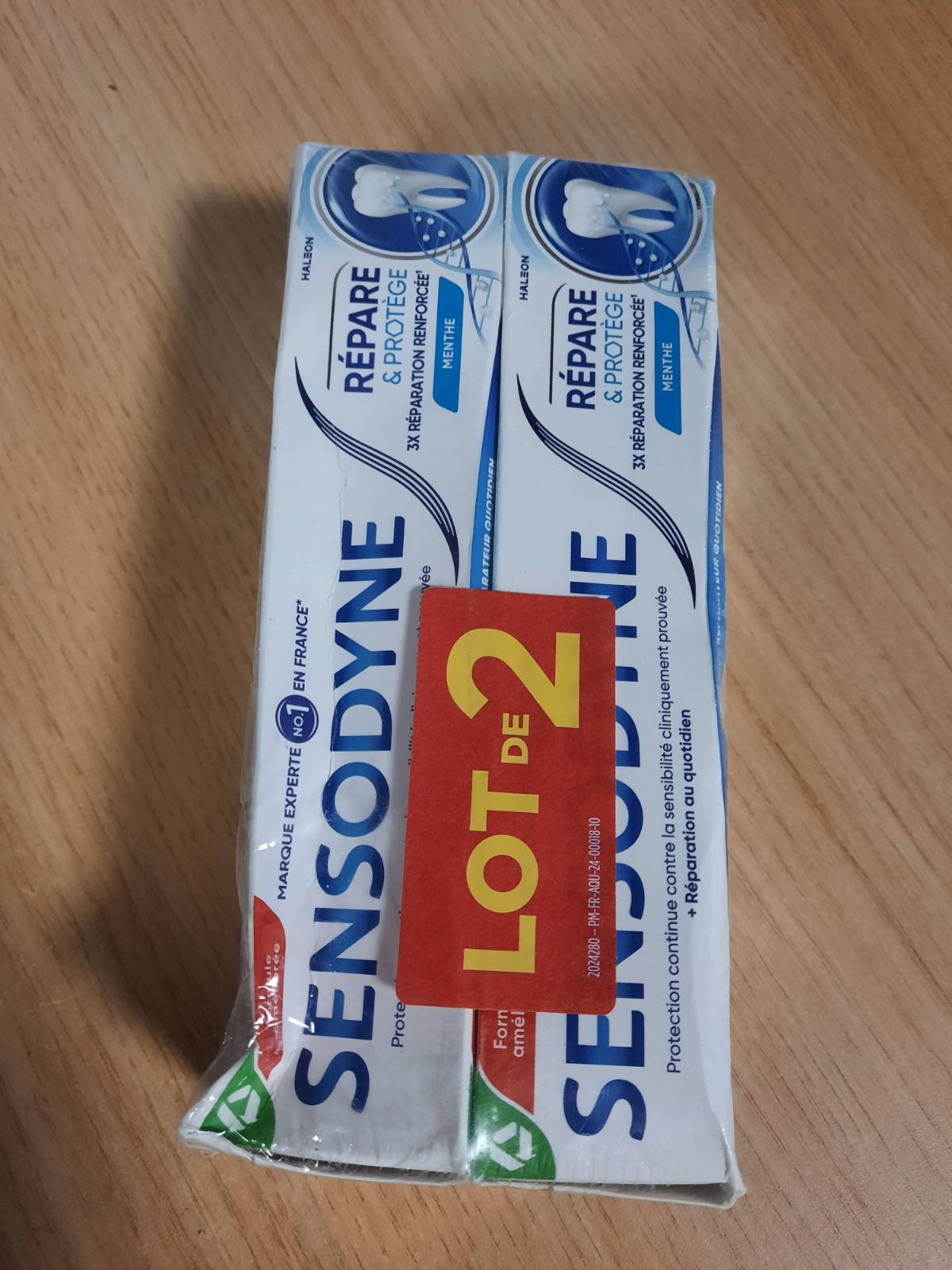 298319 - Sensodyne Pastë dhëmbësh “Riparon & Mbron”, me shije mente.