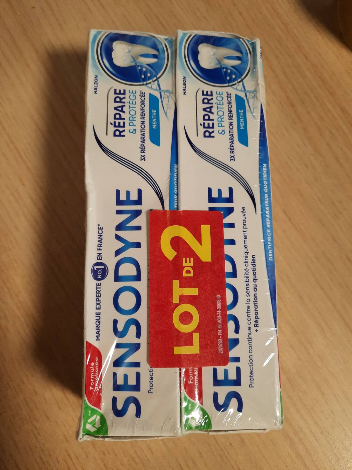 298896 - Pastë dhëmbësh Sensodyne “Riparon & Mbron”, me shije mente.