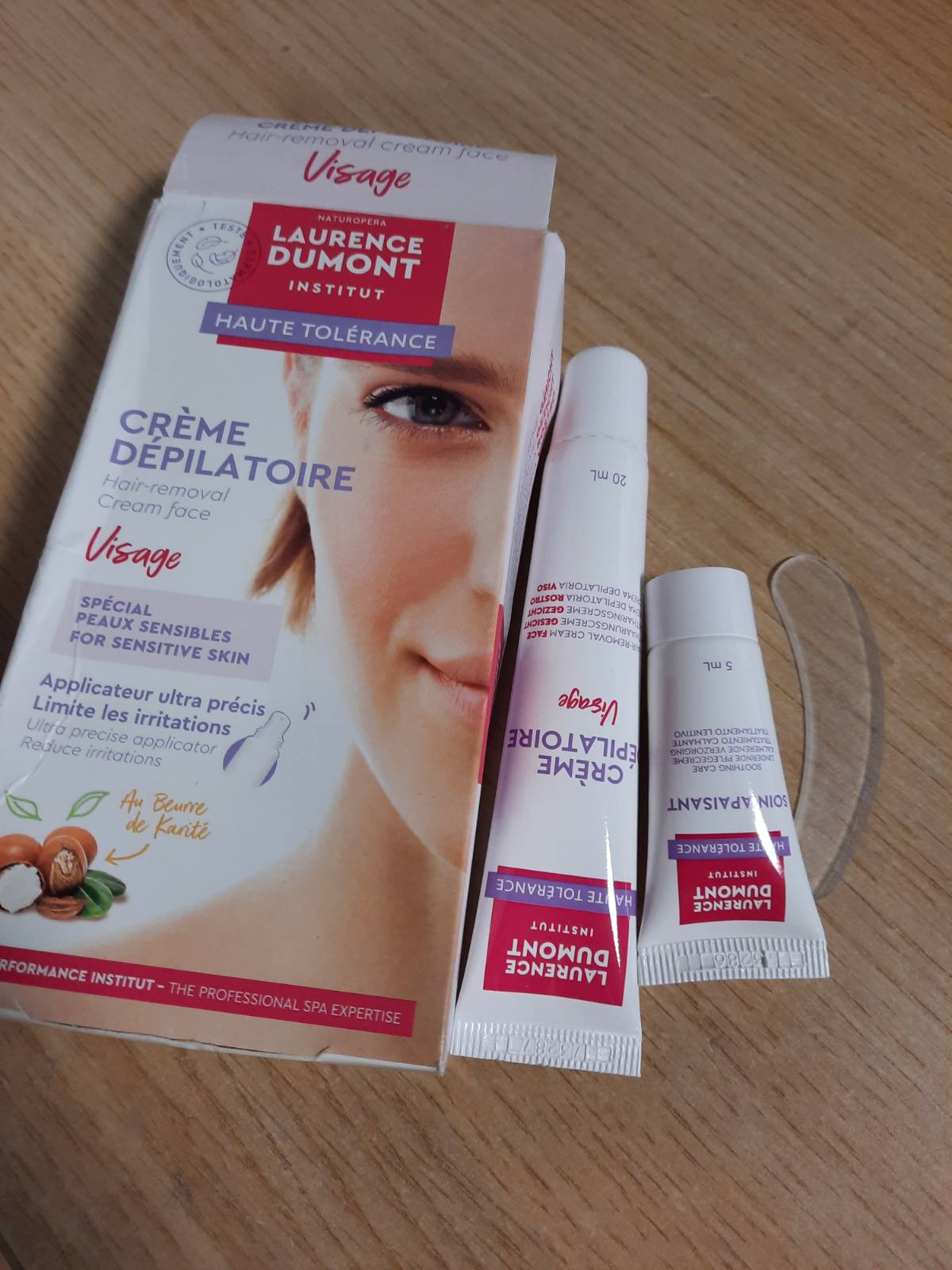 298762 - Laurence Dumont Institut – Krem depilues për fytyrën, për lëkurë shumë të ndjeshme, 20 ml.