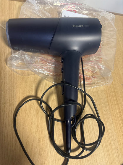 295527 - Tharëse flokësh Philips Seria 5000, me teknologji ThermoShield, teknologji jonike, me grykë për stilim dhe difuzor për flokët, 2300 W, Modeli BHD510/03.
