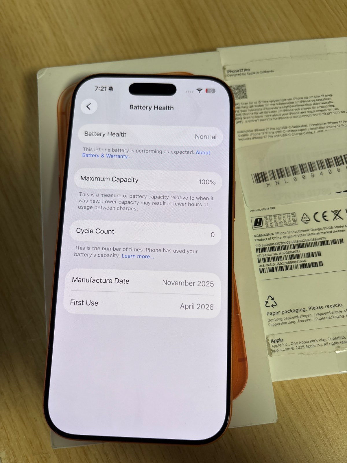 238692 - Apple iPhone 17 Pro, versioni europian, 512 GB, ngjyrë portokalli kozmike, i zhbllokuar.