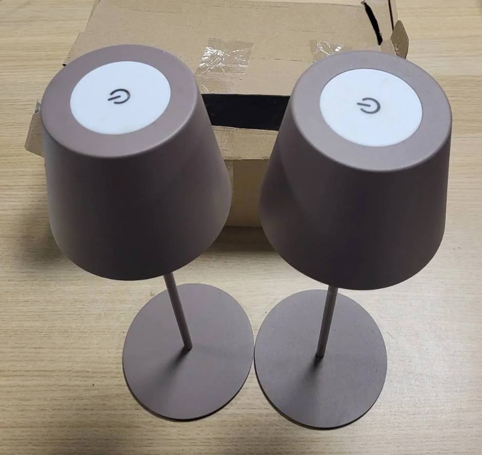 308375 - Briloner – Set me 2 llamba tavoline LED pa tela, me komandim me prekje, intensitet të rregullueshëm dhe lartësi të përshtatshme; ideale si llambë komodine, për lexim ose përdorim të jashtëm; e rikarikueshme, 36x10,5 cm