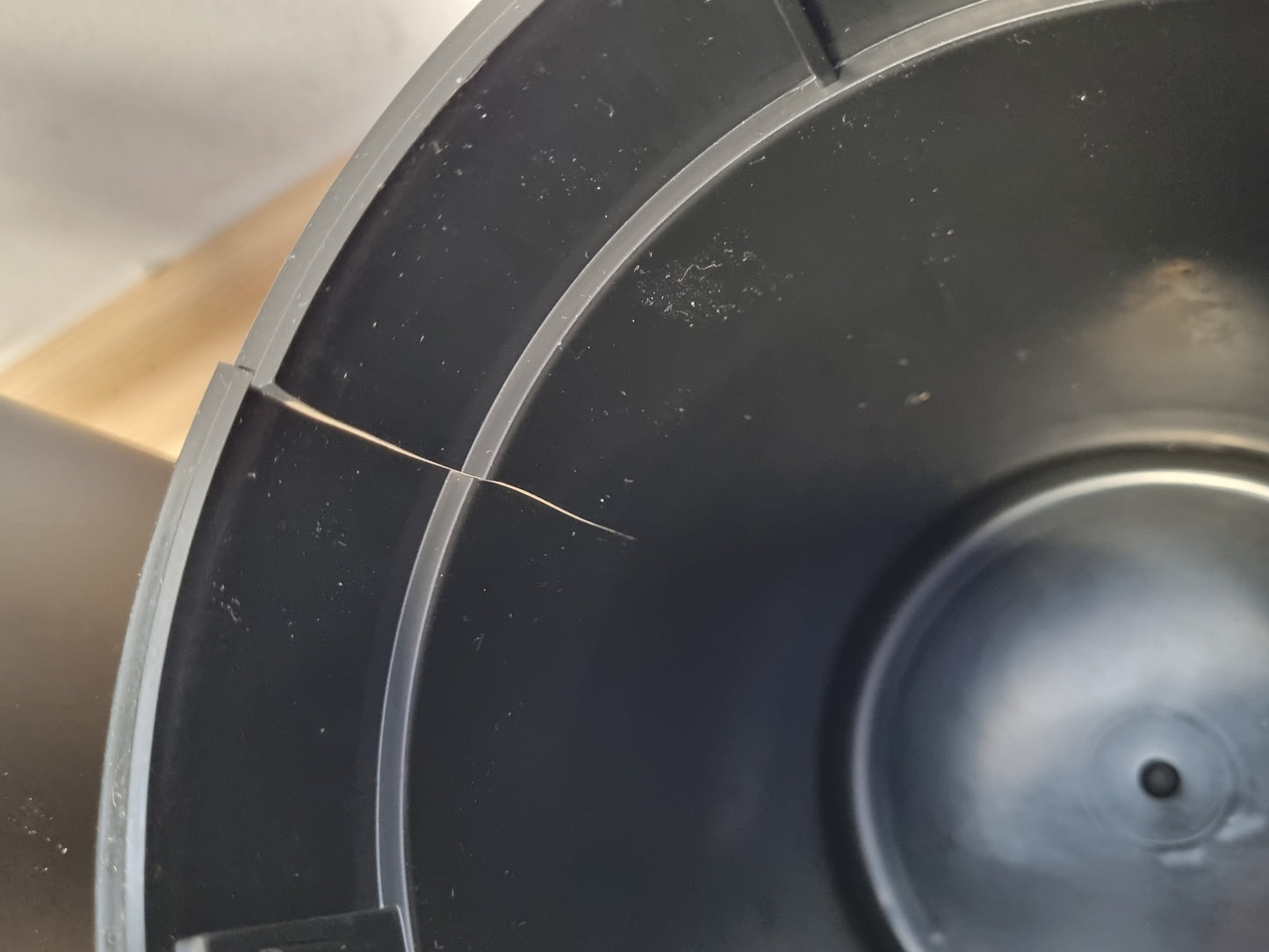 237178 - SPIRELLA Kosh për Kozmetikë 3L i Zi prej Çeliku Inoks, Mekanizëm Mbylljeje të Butë, Veshje Kundër Gjurmëve të Gishtërinjve, Pedal i Madh Këmbësh, Përmasat 25x16.8x16.8 cm