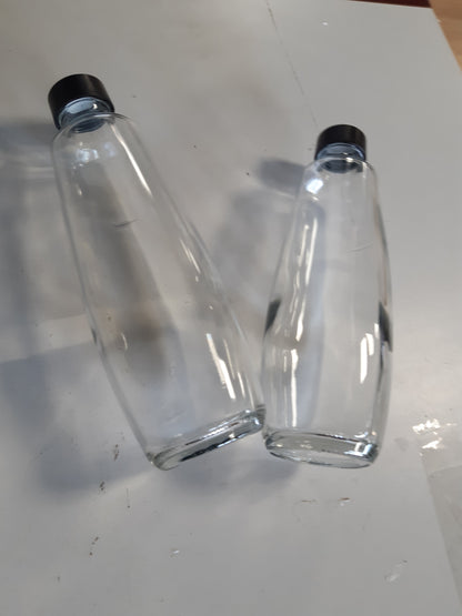 196408 - SODASTREAM Bupack Shishe Qelqi 1L të Pajtueshme me Karbonatorin Duo, Set 2x1L, Ngjyrë e Zezë, Madhësia 10x19.5x29cm
