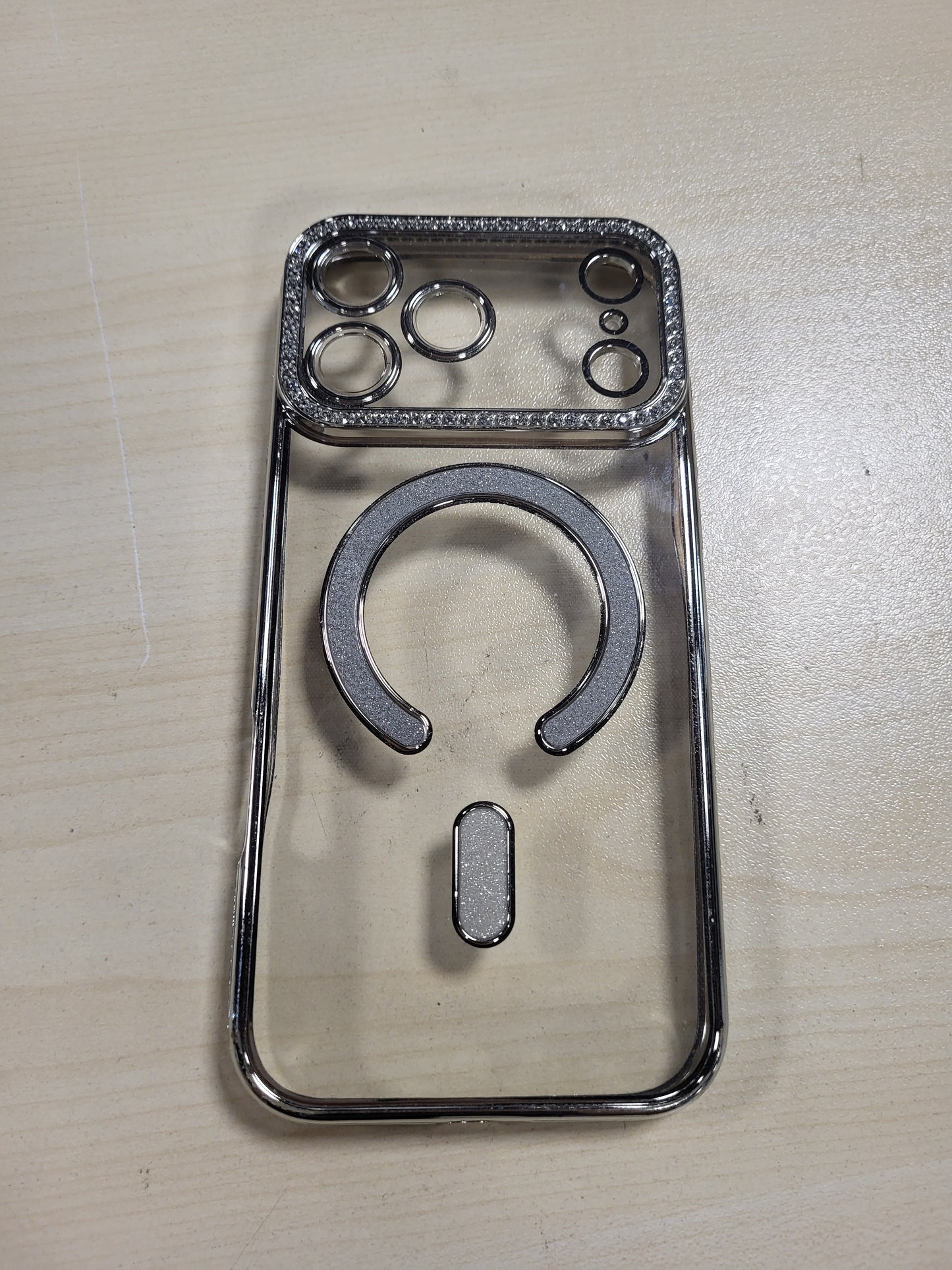 269379 - Newseego Mbrojtëse për iPhone 17 Pro Max, Mbrojtëse Telefoni TPU me Shkëlqim 6.9 inç, e Përputhshme me MagSafe, Rezistent ndaj Goditjeve, Argjendtë