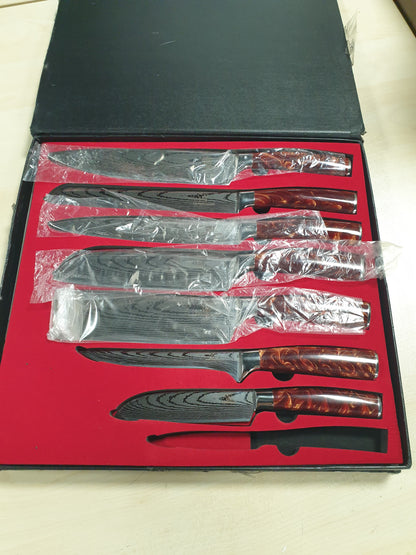 KÜCHENKOMPANE Set thikash Kasshoku prej çeliku inox, 8 pjesë, Thika shefi në dizajn Damasku me doreza rrëshire epoksi, përfshin kuti dhurate