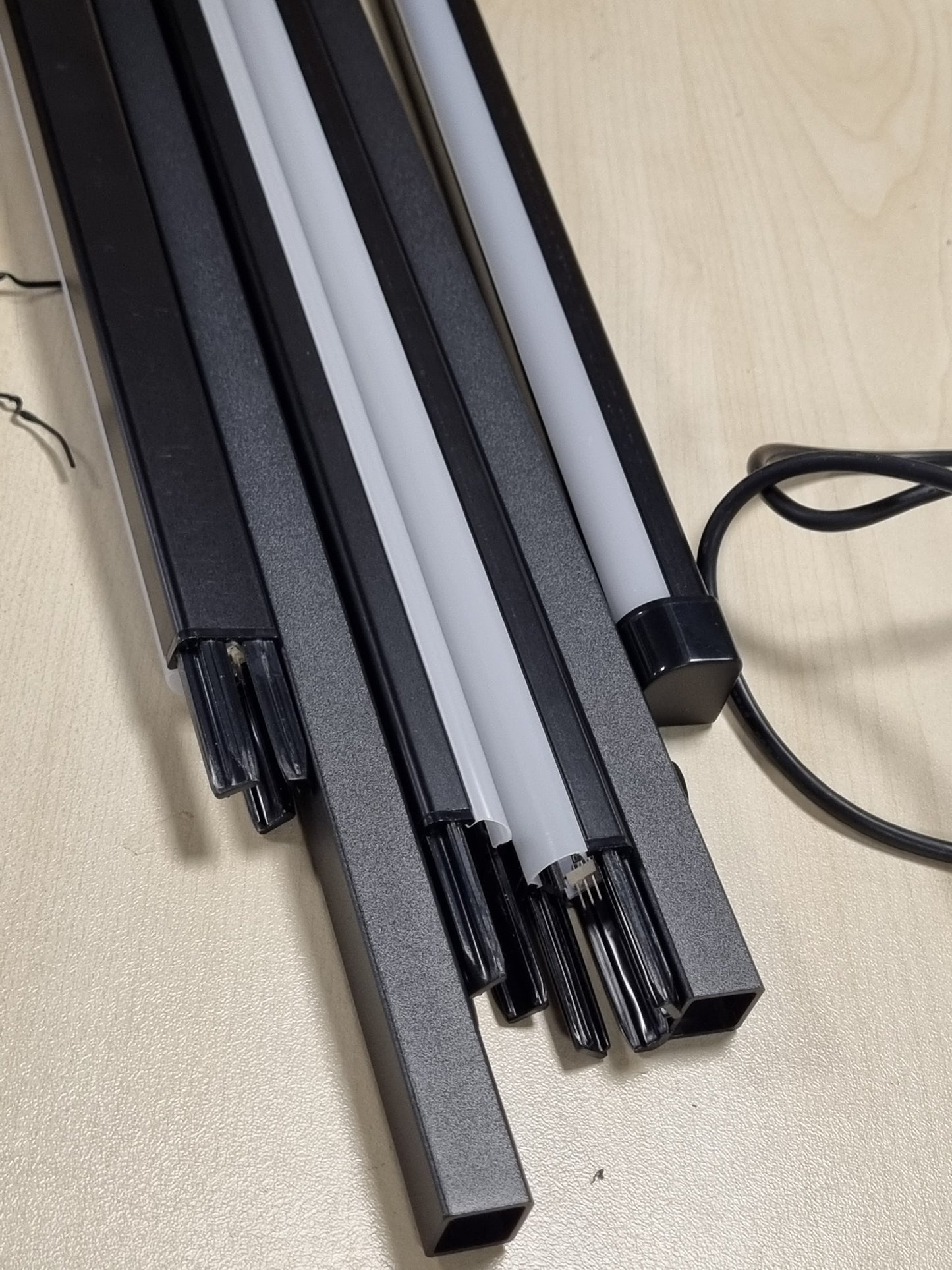 221702 - LUMINEXDESIGNS Llambë Dyshemeje LED RGB 150cm, Kontroll Zëri Alexa, Ndriçim Ambient, për Dhomë Ndenjeje dhe Dhomë Lojërash