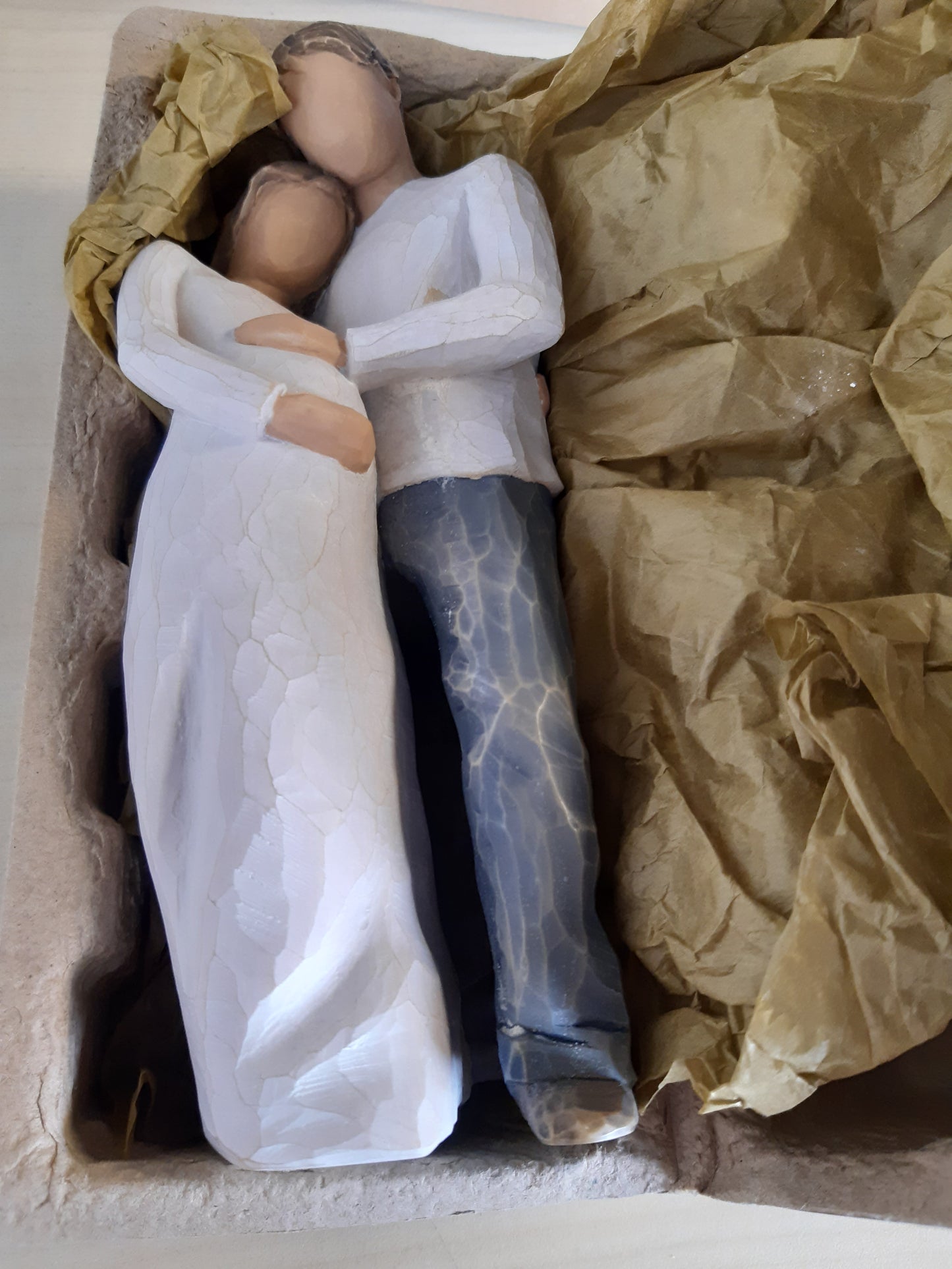250607 - ENESCO Figurinë e Shtëpisë Willow Tree