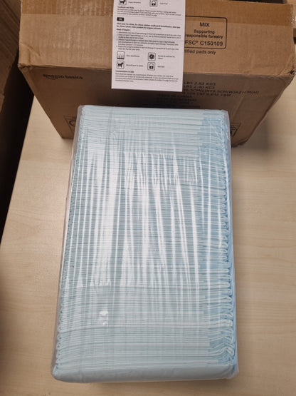 215026 - AMAZON BASICS Mbrojtëse stërvitjeje për qen dhe këlyshë, dizajn me 5 shtresa kundër rrjedhjeve, XL (40 copë), blu