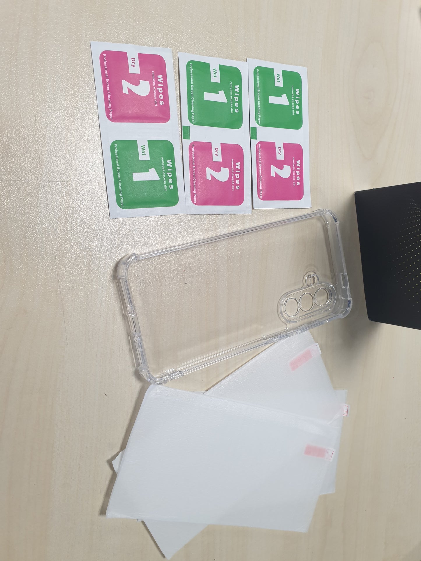 267421 - IVOLER Mbrojtëse ekrani për Samsung Galaxy A56 5G me 3 mbrojtëse ekrani prej qelqi të temperuar, transparente, rezistente ndaj goditjeve, e hollë prej silikoni