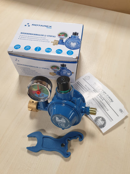 163404 - ROTAREX - Rregullator i Presionit të Ulët me 2 Faza, 50 mbar, me Çelës Bombolë Gazit, i Përshtatshëm për Skarë dhe Ngrohës LPG, me Matës Presioni për Treguesin e Gazit të Mbetur dhe Kontrollin e Rrjedhjeve