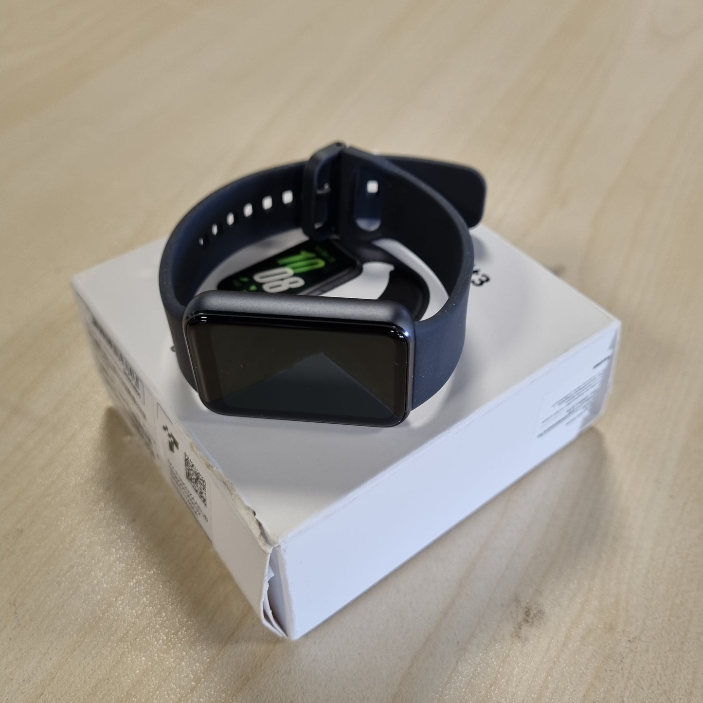 266195 - SAMSUNG Ora inteligjente Galaxy Fit3, gjurmues fitnesi, gri, garanci 36-mujore