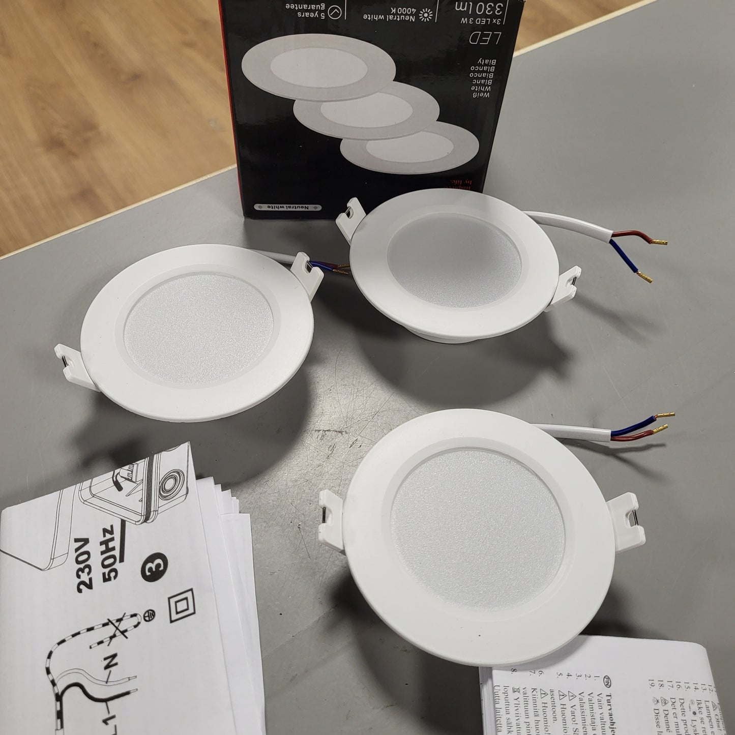 262053 - BRILONER - Set me 3 Drita LED të Inkasuara 230V, Dritë e Bardhë Neutrale, 3W 330lm secila, 68mm, 90x28mm (Th x L), të Bardha