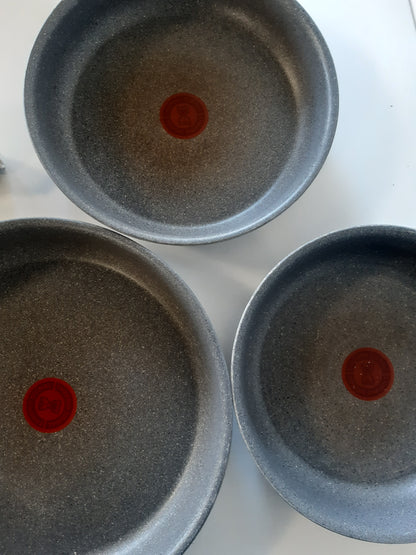 239258 - TEFAL Set enësh gatimi Ingenio me 8 pjesë, i pajtueshëm me induksion, shtresë jo ngjitëse, i stivueshëm njëra mbi tjetrën, tenxhere dhe tiganë me dorezë të lëvizshme, i përshtatshëm për lavastovilje, Prodhuar në Francë, Natyrale në L7669802