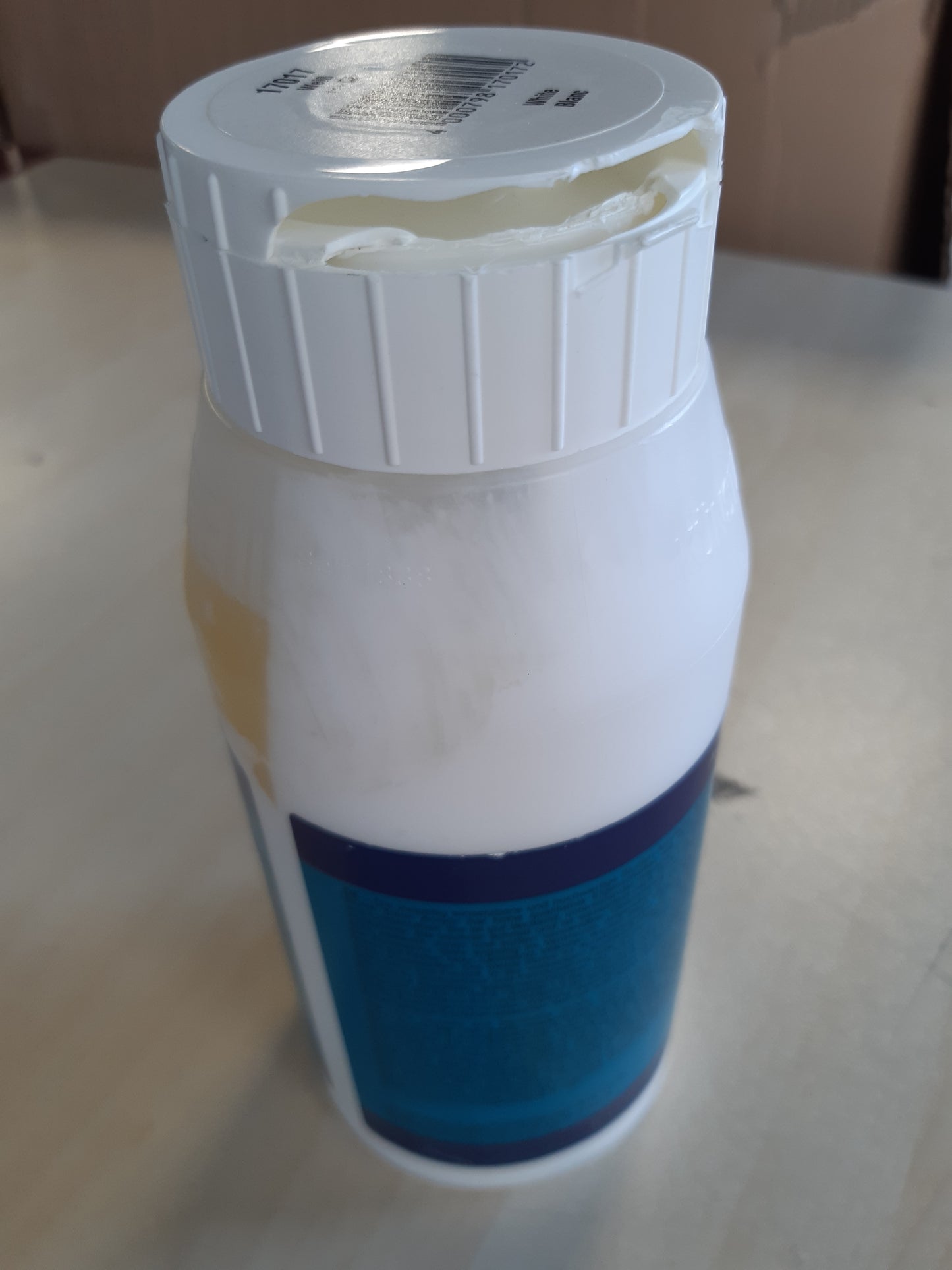 216351 - KREUL Bojë akrilike e bardhë 750ml, thahet shpejt, me bazë uji