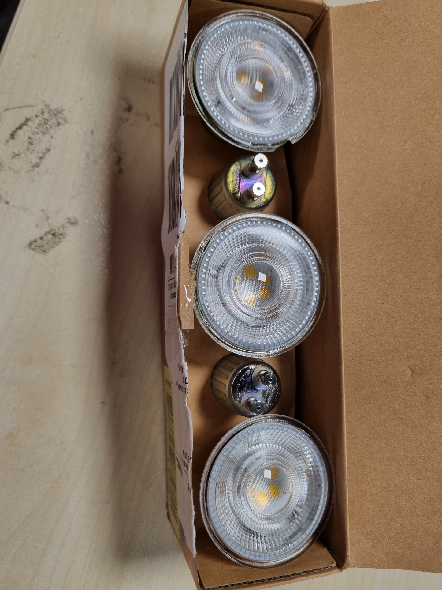 214707 - OSRAM Llambat LED me efikasitet të lartë, pako me 5 llamba, zëvendëson 50W, E27, xham