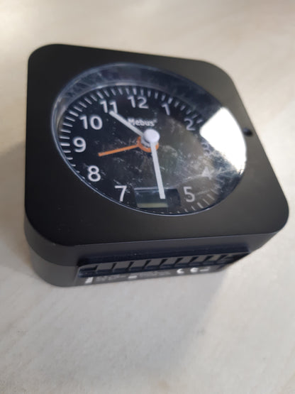 200457 - MEBUS Orë Alarmi me Radio dhe Kontroll nga Larg, Termometër, Funksion Shtyrjeje, Ekran i Madh Katror, Ndriçim nga Prapa, ngjyrë e Zezë, Material Plastikë, Modeli 25609