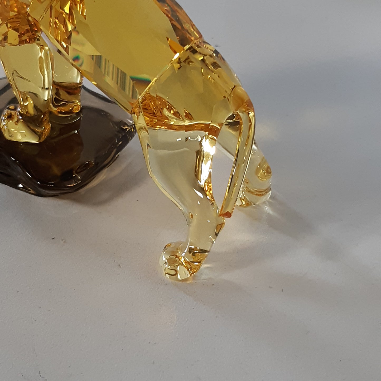 221010 - SWAROVSKI Mbreti Luan Mufasa