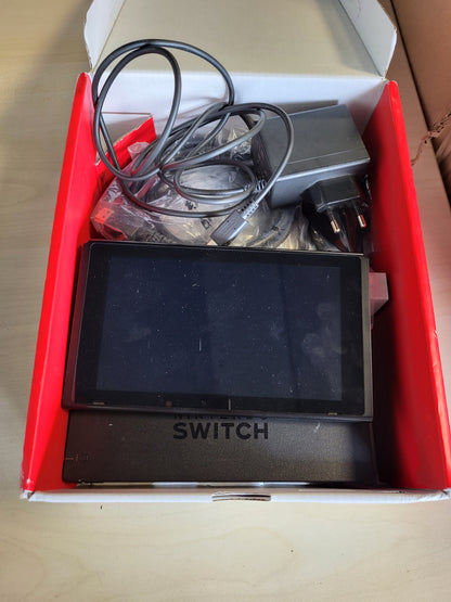 266023 - NINTENDO Konsola Switch, ngjyrë blu neoni dhe të kuqe neoni, Joy-Cons