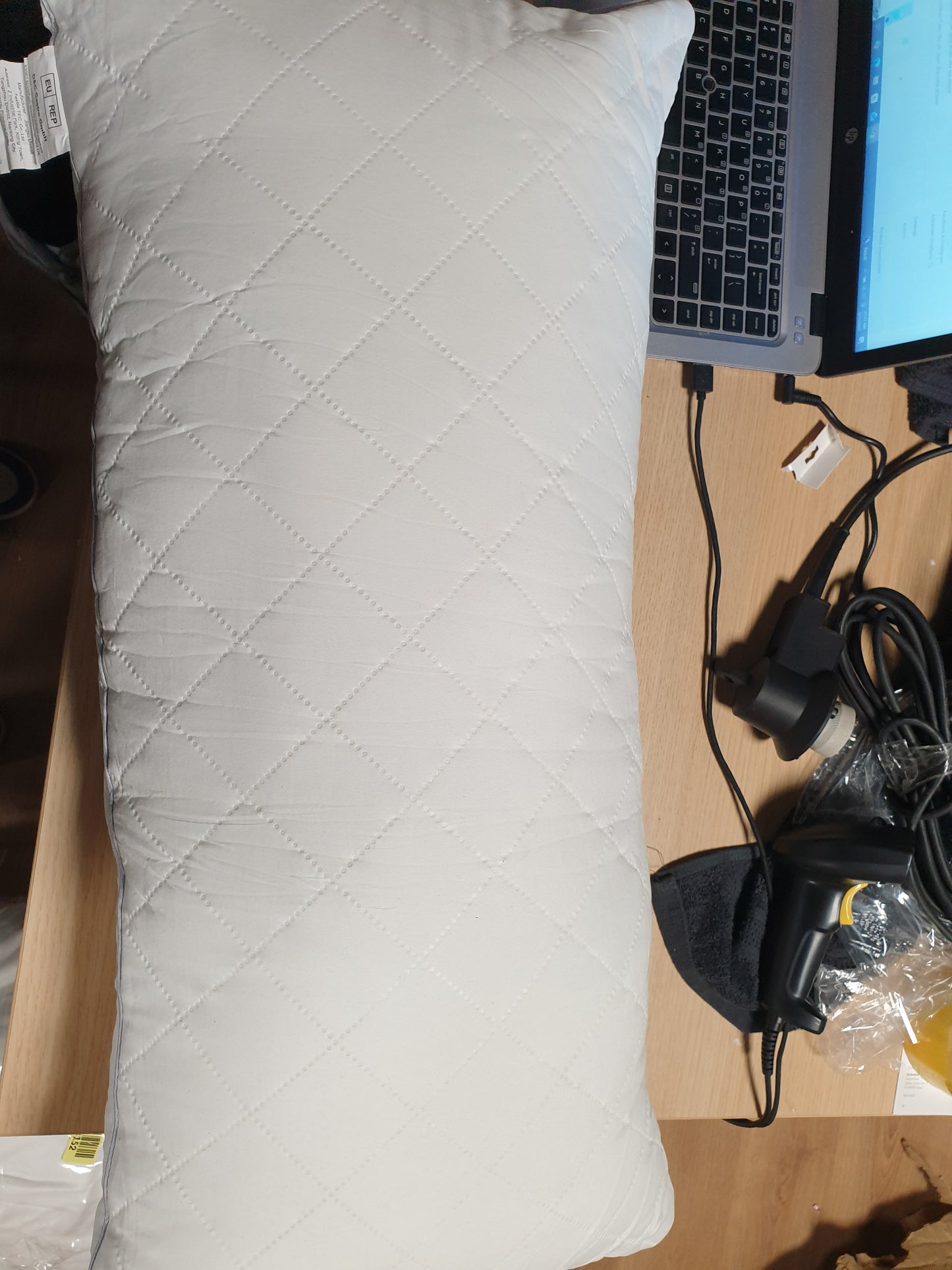 175490 - JASTËKË ME VALË PORTOKALLI, Pako 2 Copë 40x80cm - Jastëkë Gjumi Mikrofibër, Të Butë, Të Përshtatshëm për Të Fjeturit Anash dhe me Shpinë, Certifikuar Oeko-Tex