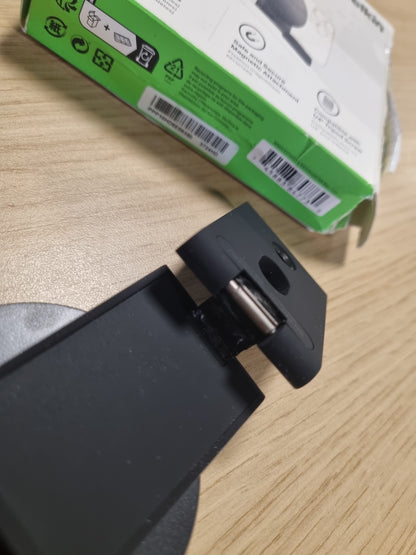 266339 - BELKIN Mbajtëse për iPhone me anim MagSafe - Fiksim i lehtë magnetik për laptopë Mac - Përdorim për videokonferenca, FaceTime, transmetim dhe krijim përmbajtjeje