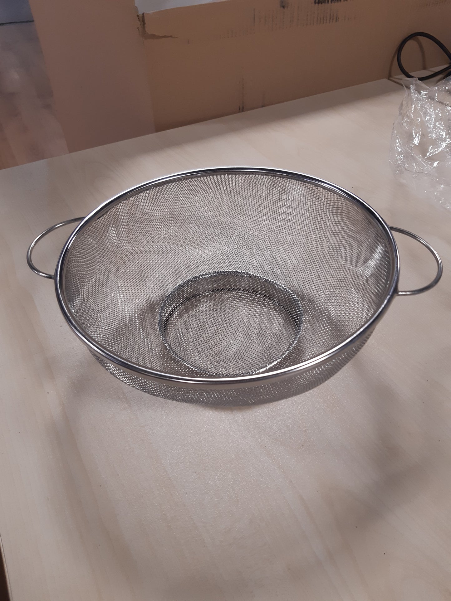 186077 - FACKELMANN Sitë Prej Çeliku Inox, Ø 26cm, Me Rrjetë Të Imët, Dy Doreza, E Përshtatshme Për Larje Në Makinë Larëse Enësh, Ngjyra Argjendi