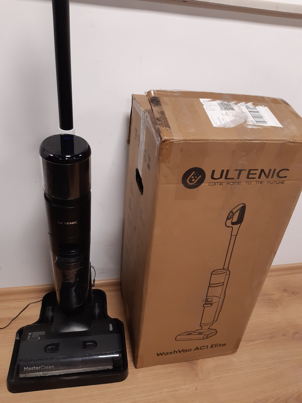 84083 - ULTENIC AC1 Elite Fshesë me Korrent pa Tel me Shkop Vetëpastruese, Jetë e Gjatë 50 Minuta, Ekran LED, Teknologji Zbulimi Njollash, Ideal për Dysheme të Forta dhe Qime Kafshësh Shtëpiake