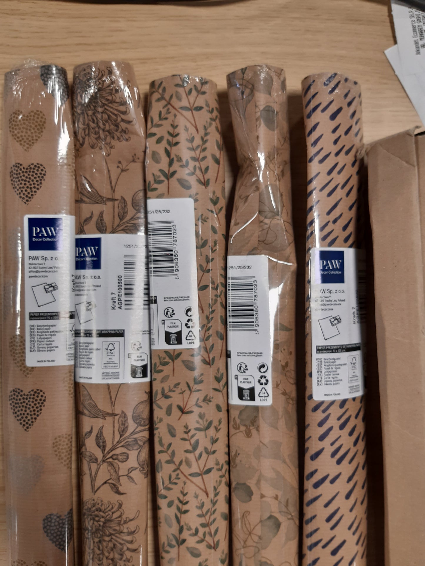 190192 - PAW - Letër Mbështjellëse 200x70cm, 5 Rrotulla, Përzierje prej 5 Dizajnesh, Përdorim për Ditëlindje, Dasma, Baby Shower, Festa dhe Dhurata, Eko-Miqësore