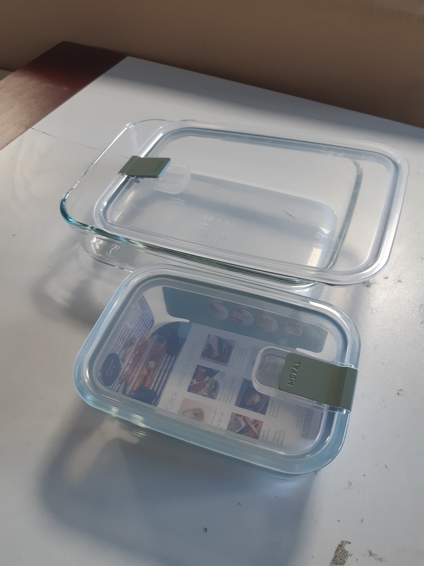 213370 - MEPAL Kuti qelqi për ruajtjen e ushqimit EasyClip, enë qelqi për ushqim me kapak që mbyllet me klik, hermetike dhe të papërshkueshme nga rrjedhjet 2 x 1000 Plus 2250 ml jeshile