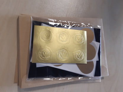 174148 - ZABARE - Set DIY me 12 Kuponash Gërvishtëse, me Ngjitëse Zarfi dhe Afishe në Formë Zemre, Kartolinë Koha në Vend të Gjërave për Ditëlindje, Dasma dhe Festa