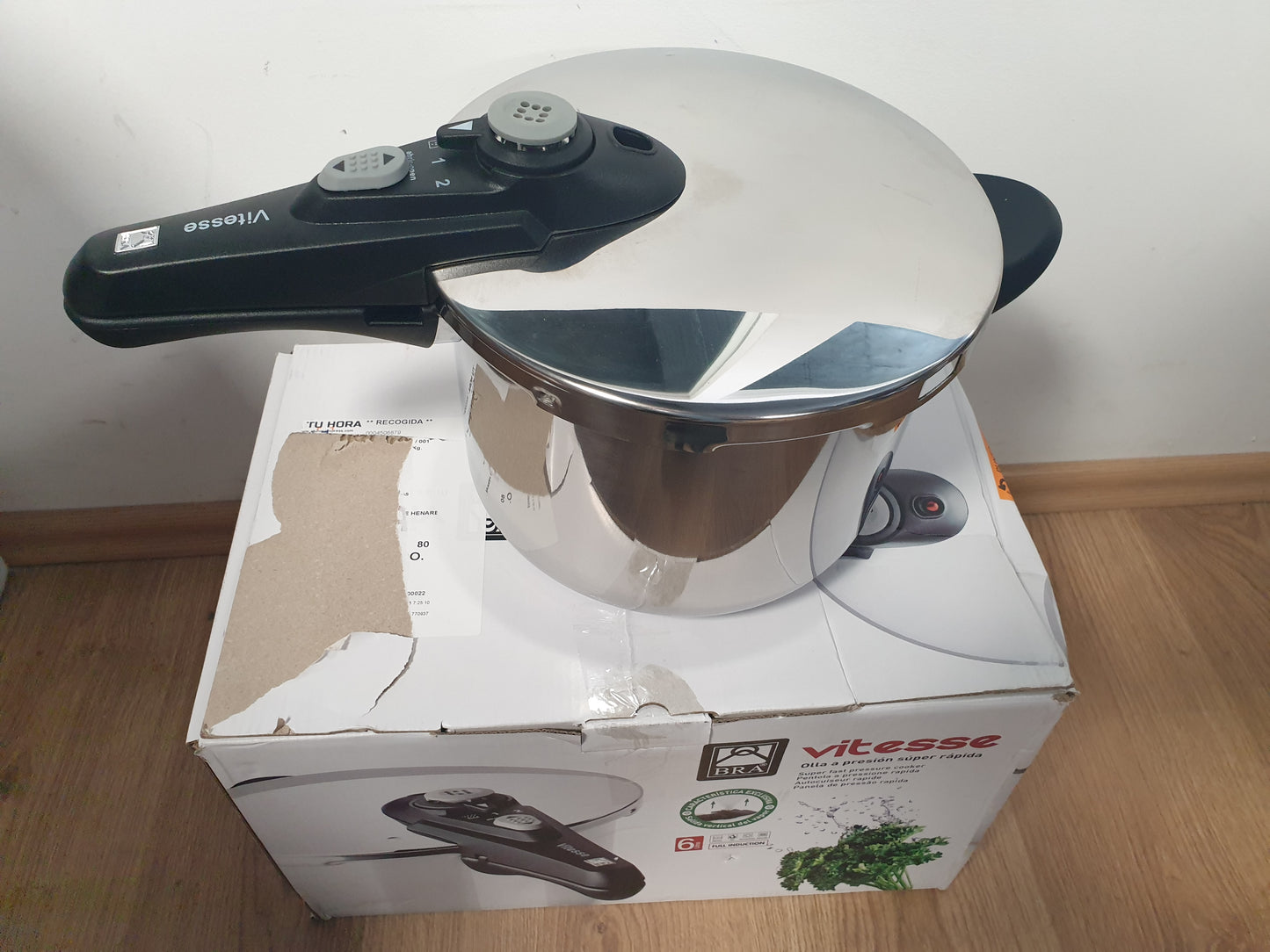 226379 - BRA Tenxhere me Presion Vitesse 6 Litra - Çelik inox 18/10, 2 Programe Gatimi, Sistem Mbylljeje Hapjeje