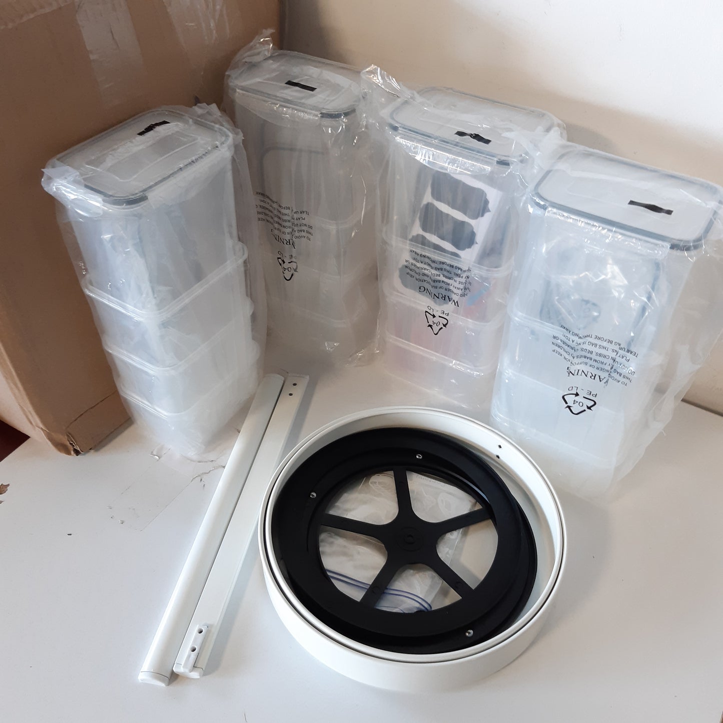 213858 - YASHE Enë hermetike për ruajtjen e ushqimit, 16 enë plastike pa BPA.
