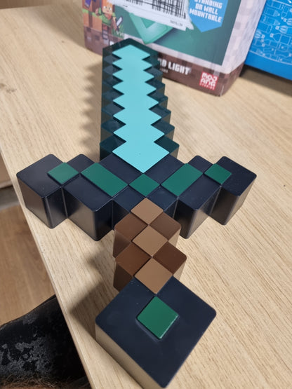 214173 - MINECRAFT Diamond Sword Light - 3 mënyra dinamike drite me përgjigje zanore