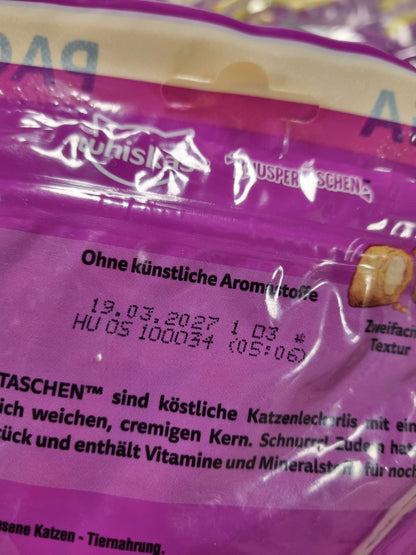215545 - WHISKAS Crispy Bags Ushqim i lehtë për mace me aromë pule dhe djathi, pako me 4 copë, 4x180g