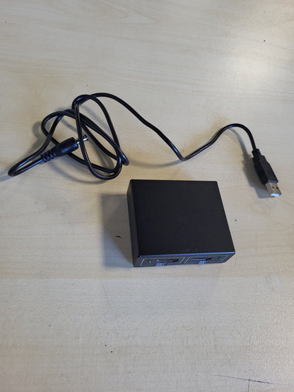 267084 - AMAZON BASICS Ndarës HDMI 1 Hyrje-2 Dalje 4K@30Hz për Dy Monitorë, vetëm pasqyrë, e zezë
