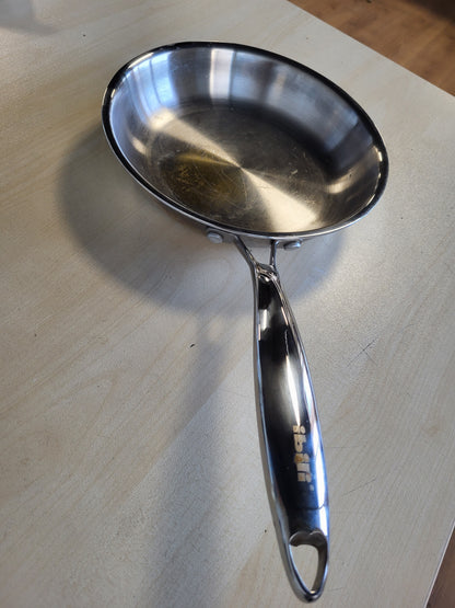 218653 - IBILIT Tigan me tre shtresa, natyral, 22 cm, çelik inox, i pajtueshëm me induksion, pa shtresë jo-ngjitëse