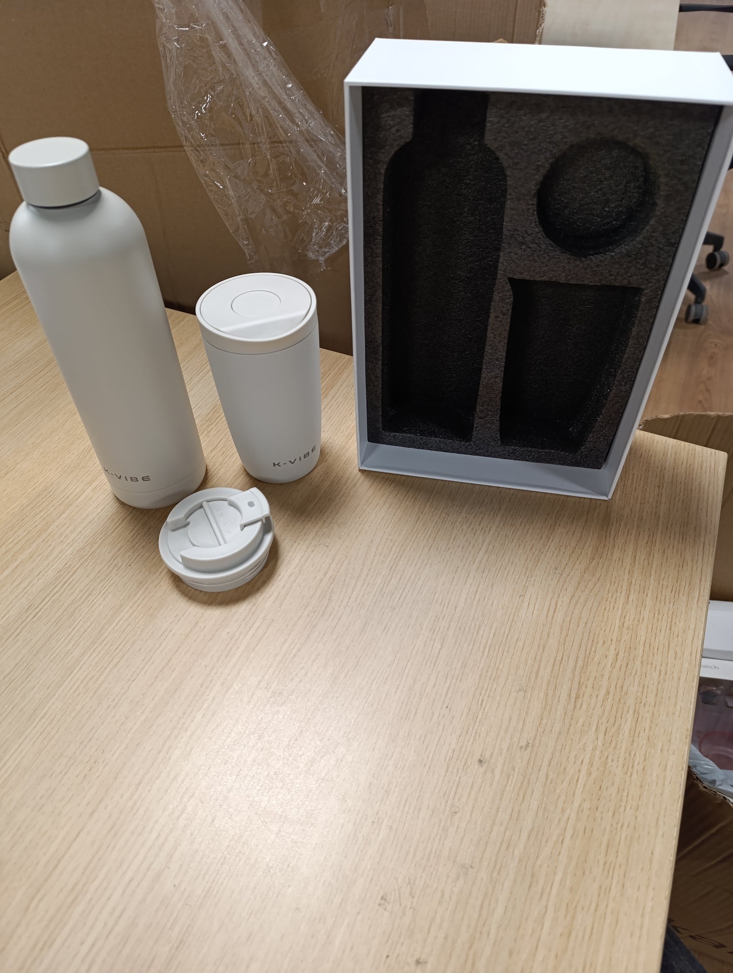 227462 - K-VIBE – Set Dhurate prej Filxhani Termosi 350ml dhe Shisheje Çeliku Inoks, filxhan kafeje termos me kapak që shtypet shpejtë, bazë që nuk rrëshqit, filxhan kafeje i izoluar pa BPA