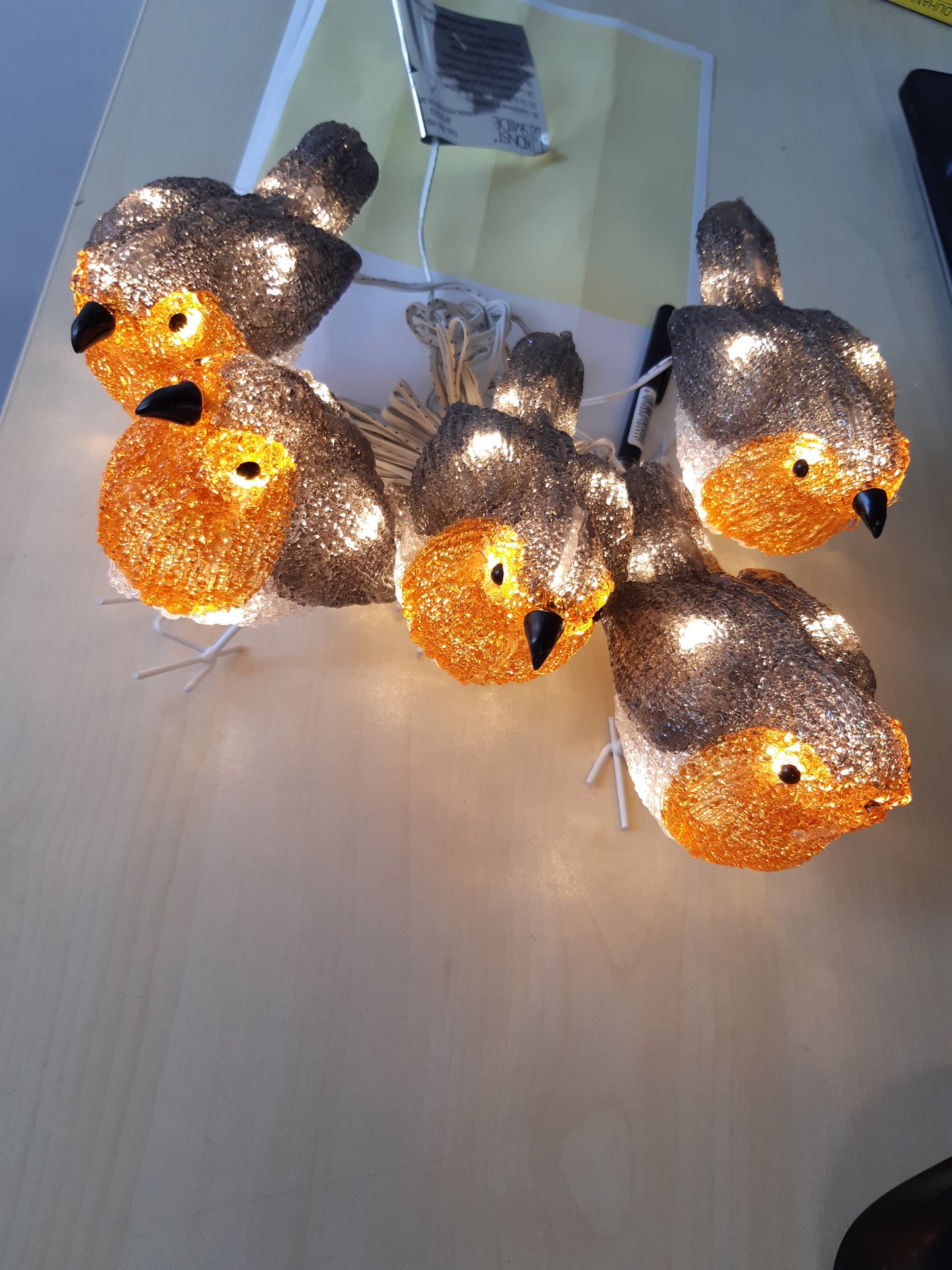 255218 - Konstsmide LED robin akrilik set prej 5, 40 dioda të bardha të ngrohta, 24 V, i jashtëm (IP44), kabllo e bardhë - 6245-103