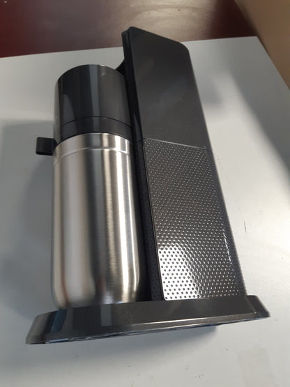 260122 - SODASTREAM Përgatitës uji me gaz Duo; 1 shishe qelqi 1 litër; 1 shishe 1 litër pa BPA; i sigurt për lavastovilje; titan