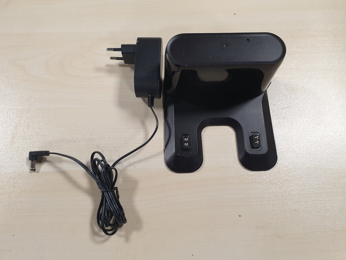 139011 - PROSCENIC Q8 - Fshesë Robotike me Korrent, Thithje 5000Pa, Bateri 200 Minutash, Teknologji LiDAR, Madhësi Slim 6cm, Anti-NGATËRRIM Qimeve, Kontrollues Nëpërmjet App/Alexa/Wi-Fi, Përshtatshme për Shtëpi dhe Kafshë Shtëpiake