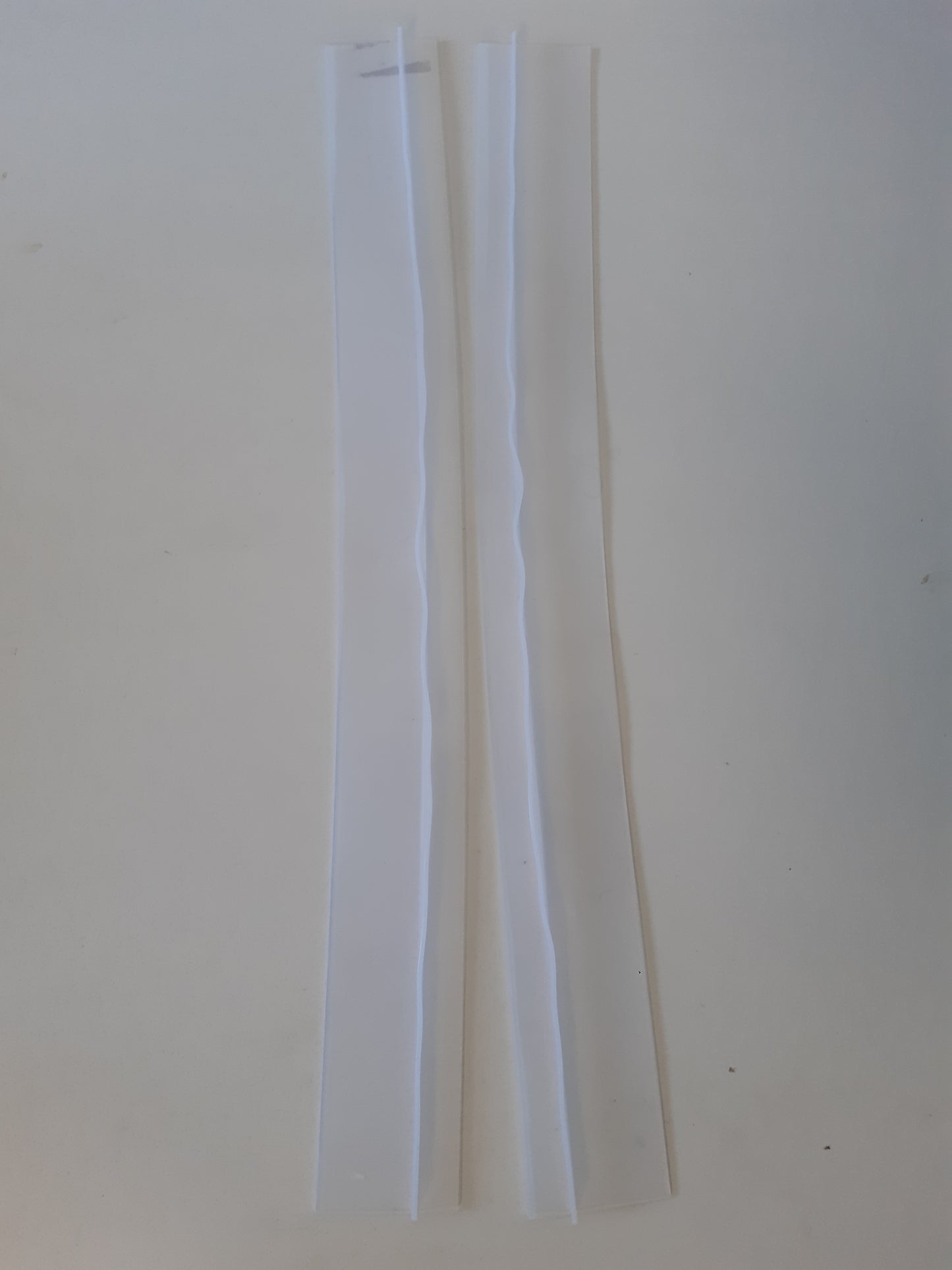 238058 - Inscrip Shinë lidhëse 2-pjesëshe për sipërfaqen e punës, transparent, 21 inç