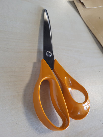 266582 - FISKARS Gërshërë Profesionale për Pëlhura, Gjatësi Totale: 25 cm, Tehe Çelik Inoks, Doreza Plastike, Portokalli, 1005151