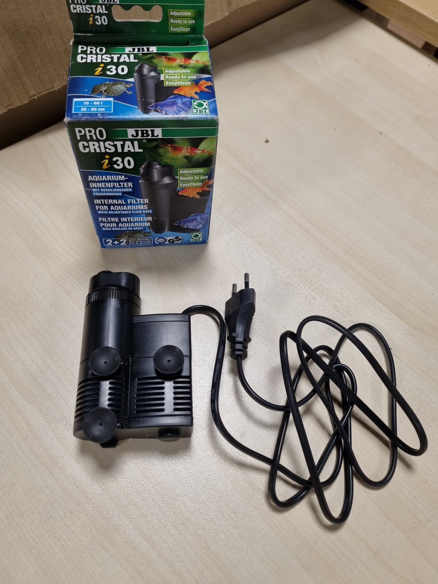 214596 - JBL Filtër i brendshëm për Aquarien prej 10 - 40 l, 200 l/orë, 3,7 W