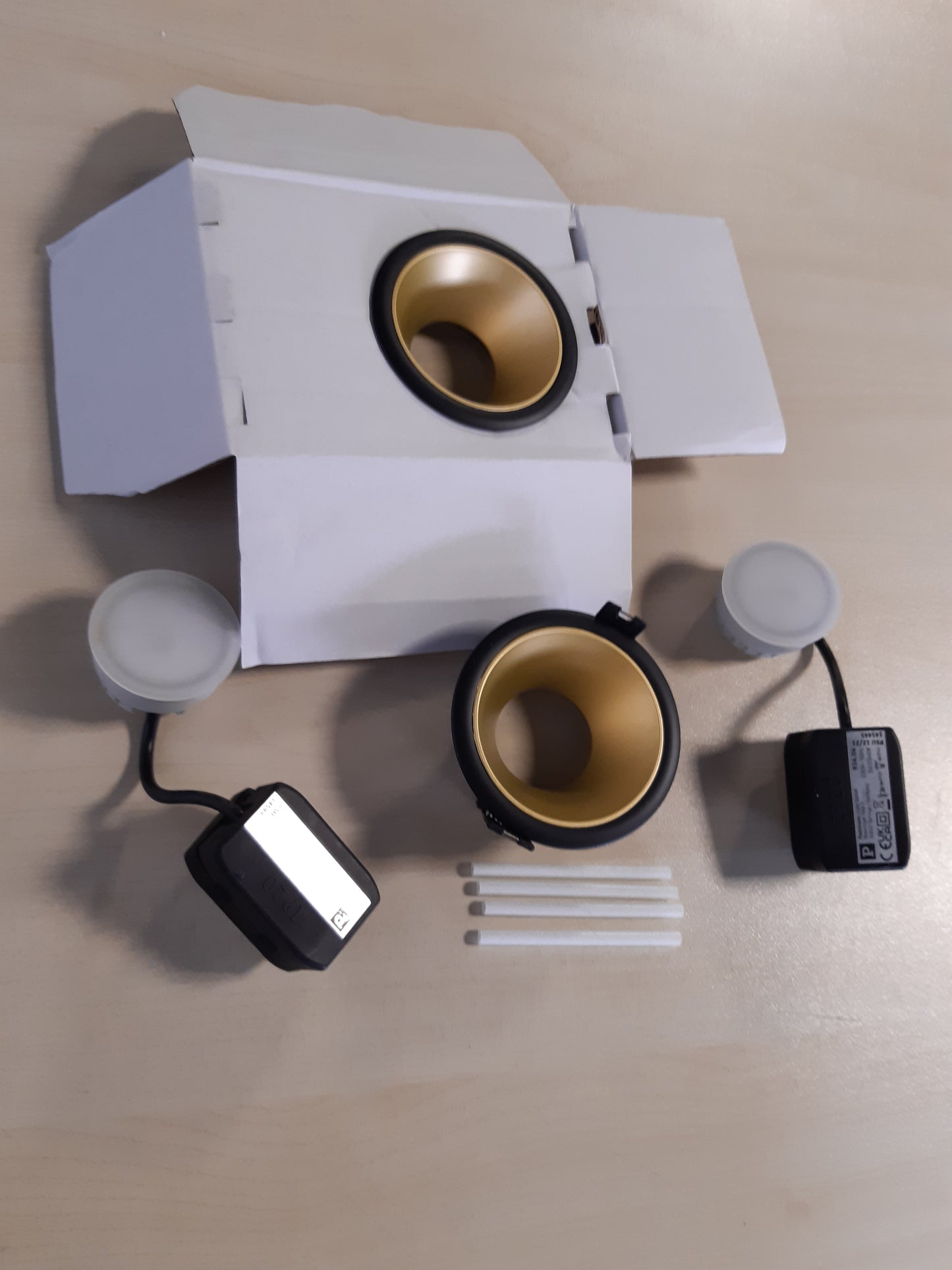 208201 - PAULMANN LED Cole 93404 me 3 Drita, E Zezë, Material Plastike dhe Nikeli i Alumin, 3x6 Vat, Set 3 Pjesë, Kablllo e fshehur me Ngjyrë Ari Mat, 2700 K, 19.5 W