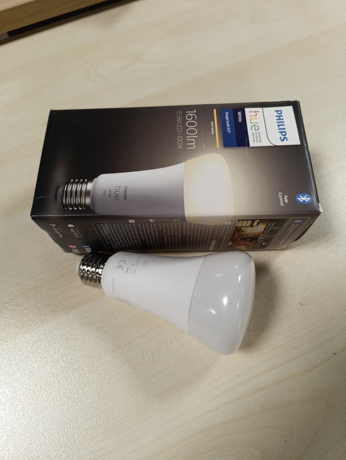 261209 - PHILIPS Hue White E27, 1600lm, dritë e bardhë e ngrohtë, e errësueshme, kontrollueshme përmes aplikacionit, e pajtueshme me Amazon Alexa