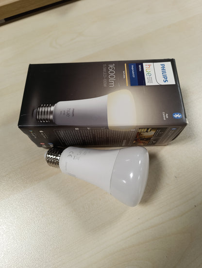 261209 - PHILIPS Hue White E27, 1600lm, dritë e bardhë e ngrohtë, e errësueshme, kontrollueshme përmes aplikacionit, e pajtueshme me Amazon Alexa