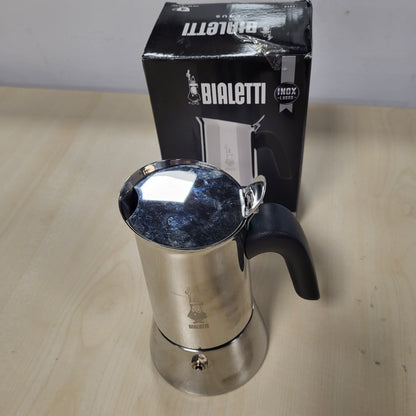 255840 - BIALETTI - Makinë espresso Venus Induction, çelik inox, 4 filxhanë (170 ml), argjendi