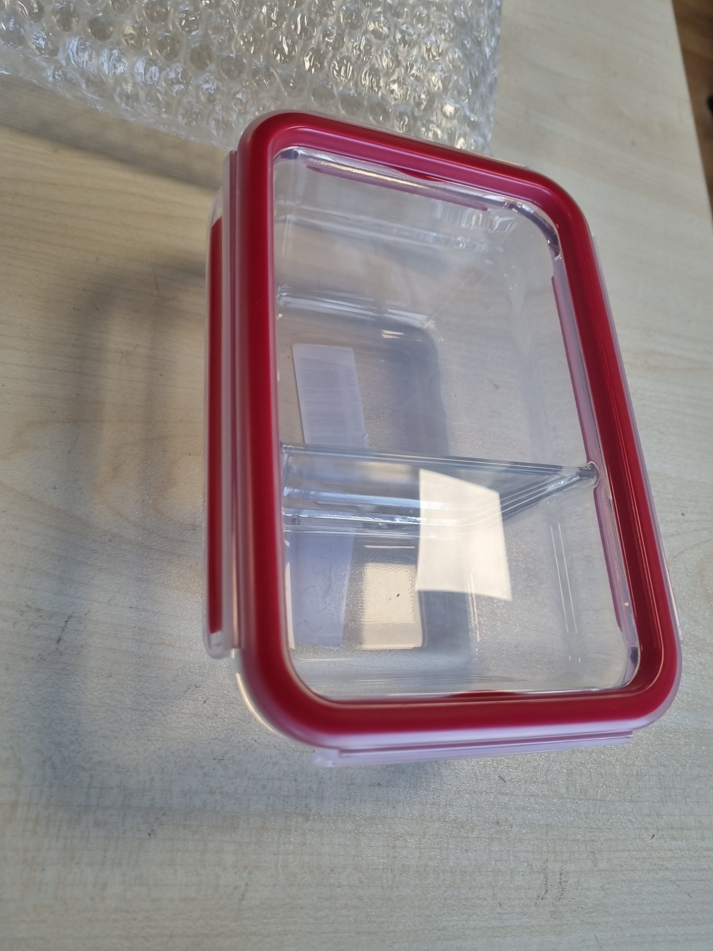242555 - EMSA Clip & Close Enë qelqi për ruajtjen e ushqimit, drejtkëndëshe, 0.8 L, 100% e papërshkueshme nga rrjedhjet, e sigurt për lavastovilje, ngrirje, furrë dhe mikrovalë, e kuqe, transparente, N10407