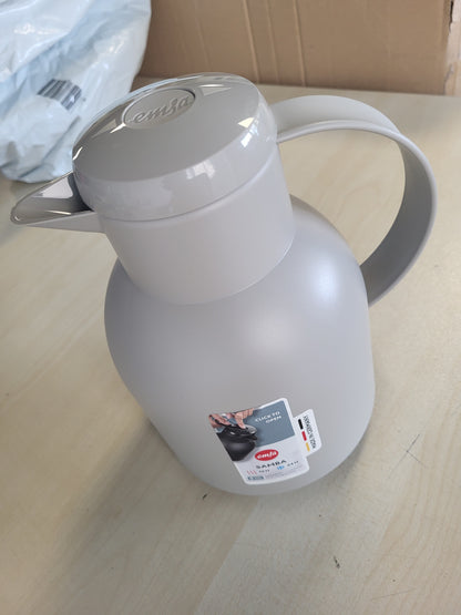 224320 - EMSA SAMBA F40104 - Enë e izoluar, 1 litër, Mbyllje me shtypje të shpejtë, 100% e papërshkueshme nga rrjedhjet, Mban pijet të nxehta për 12 orë, të ftohta për 24 orë, Gri pluhur