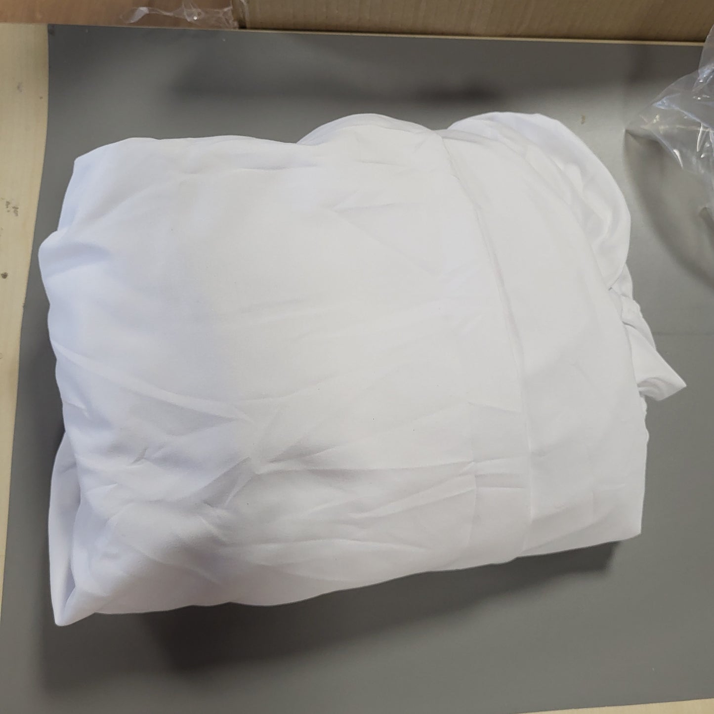 258329 - UTOPIA BEDDING - Çarçaf i fiksuar 140x200cm deri në 30cm - E bardhë - E çertifikuar Oeko-Tex - Mikrofibër